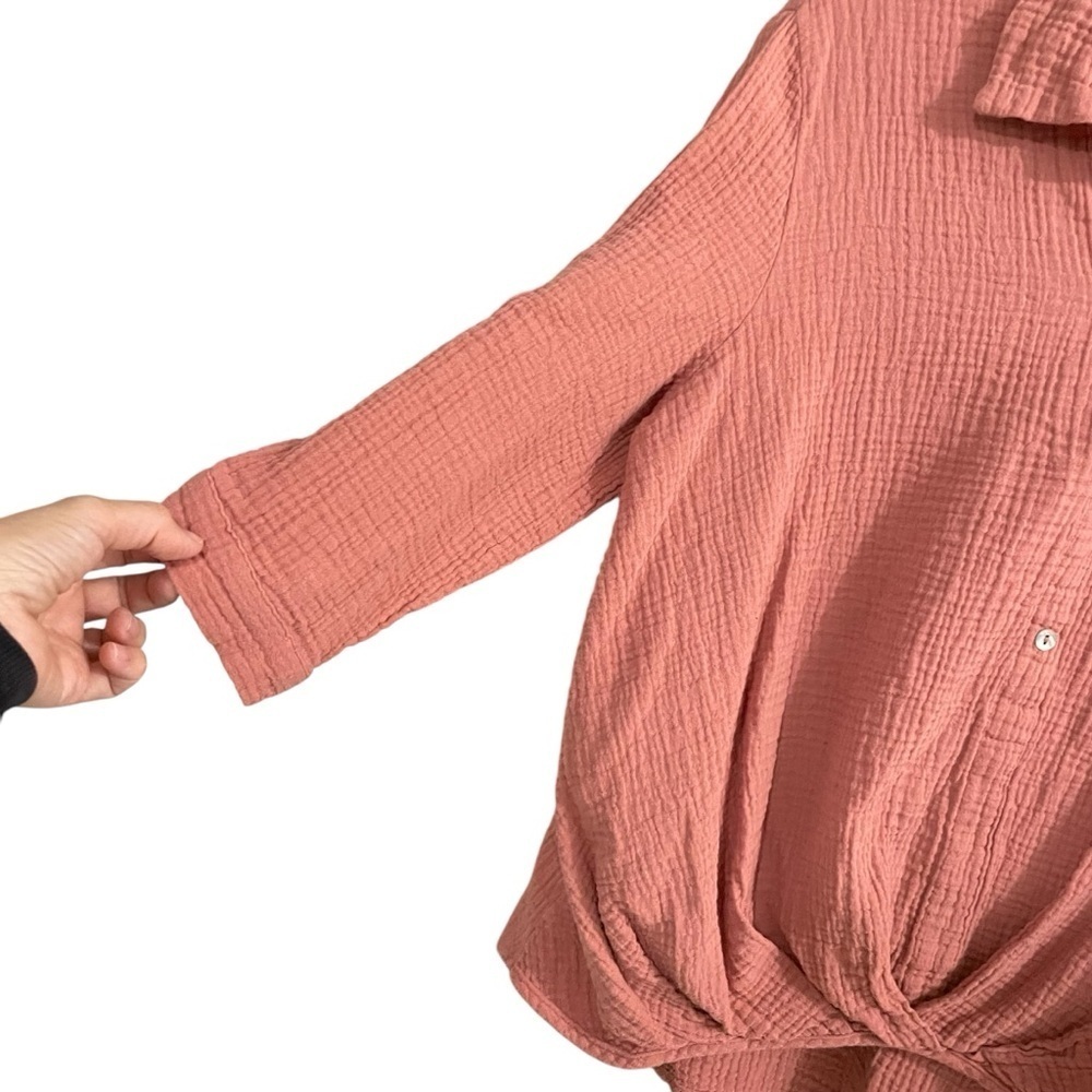 4OUR DREAMERS Linen Oversized Blouse Putty Clay M - Picture 2 of 5